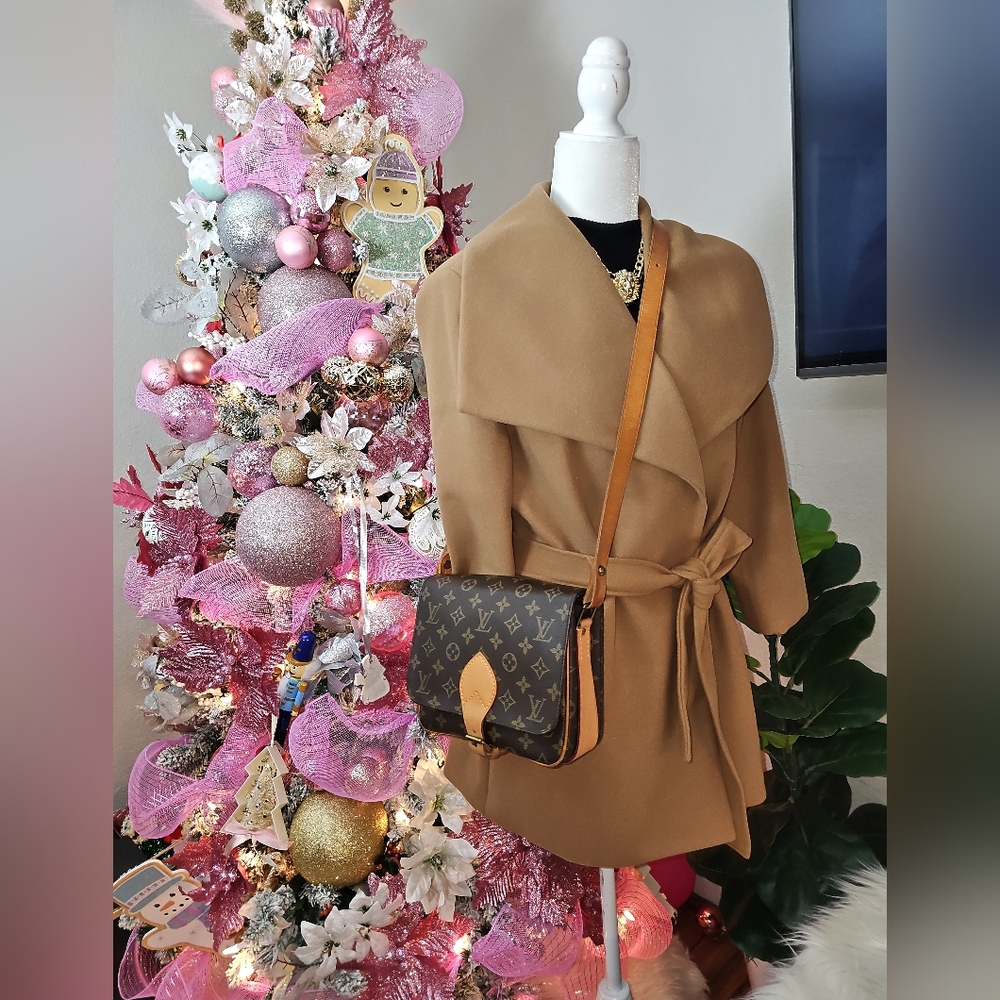 SOLD🔥Beautiful Condition 🔥 Authentic Louis Vuitton Cartouchiere MM - Picture 15 of 15